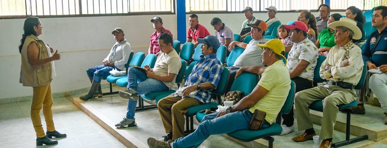 URT Putumayo realiza socialización a presidentes de JAC de la inspección José María en Puerto Guzmán
